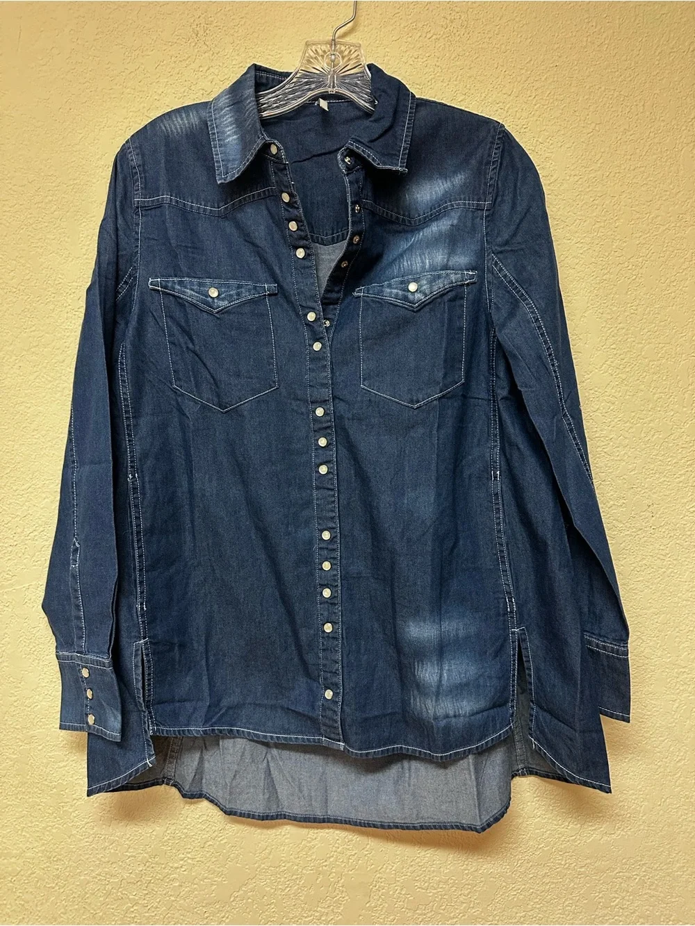 Free People Dark Blue Denim Pearl snap Button-Up Shirt Jacket size s - Picture 2 of 4